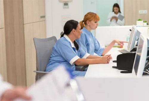 receptionist-img